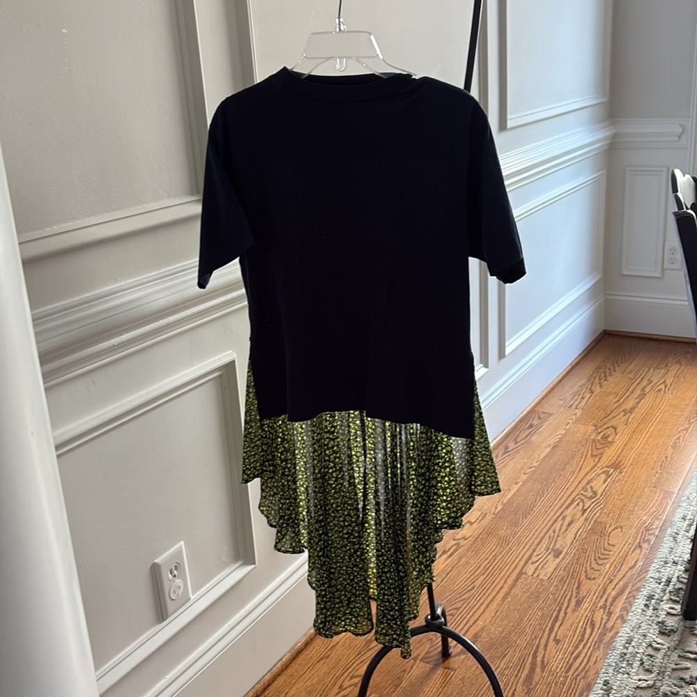 MIHARA YASUHIRO Dark Blue Short Sleeve Top with Patterned Back